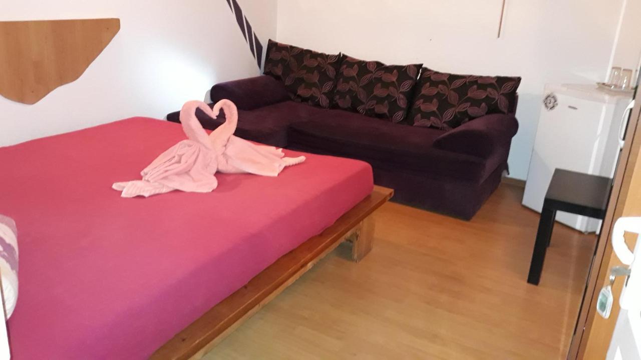 Casa Silvia Hotel Западен Ефорие Екстериор снимка