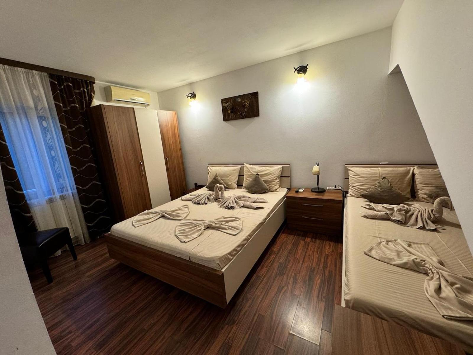 Casa Silvia Hotel Западен Ефорие Екстериор снимка